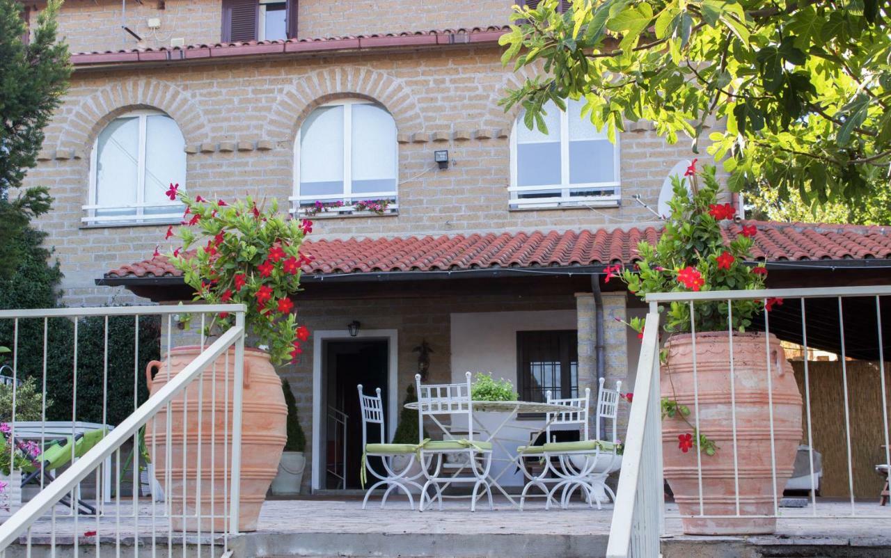 Le3Sorelle Monterosi Exterior photo